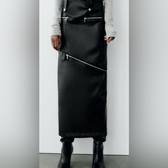 Zara 2 IN 1 DETACHABLE FAUX LEATHER MIDI SKIRT. Black. Size XS. New with Tags. - Picture 4 of 12